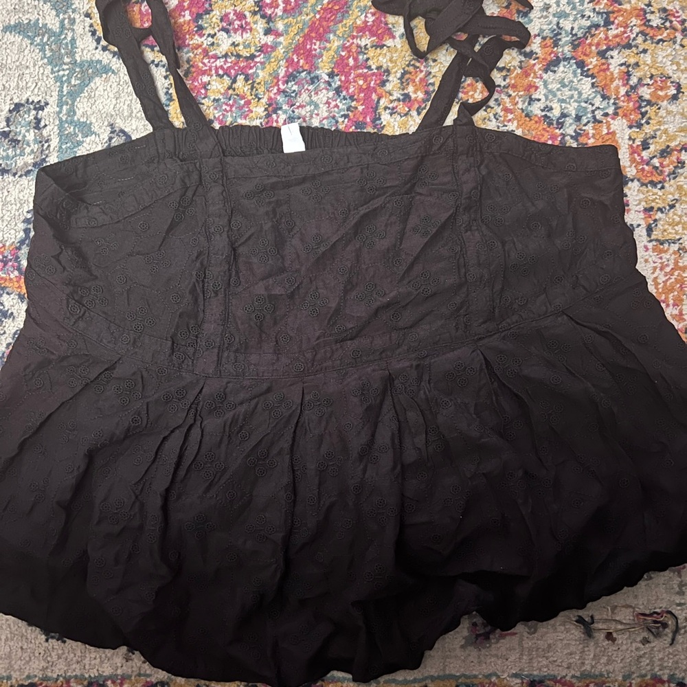 Old navy black tie strap top